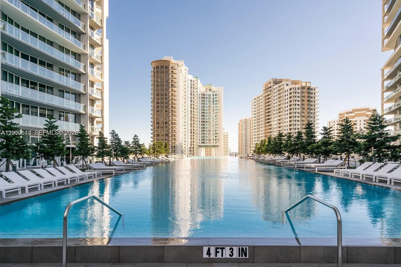 465 Brickell Ave 4604, Miami, Florida 33131, Miami, Florida 33131, 1 Bedroom Bedrooms, ,1 BathroomBathrooms,Residential Lease,For Rent,465 Brickell Ave 4604, Miami, Florida 33131,A12000510