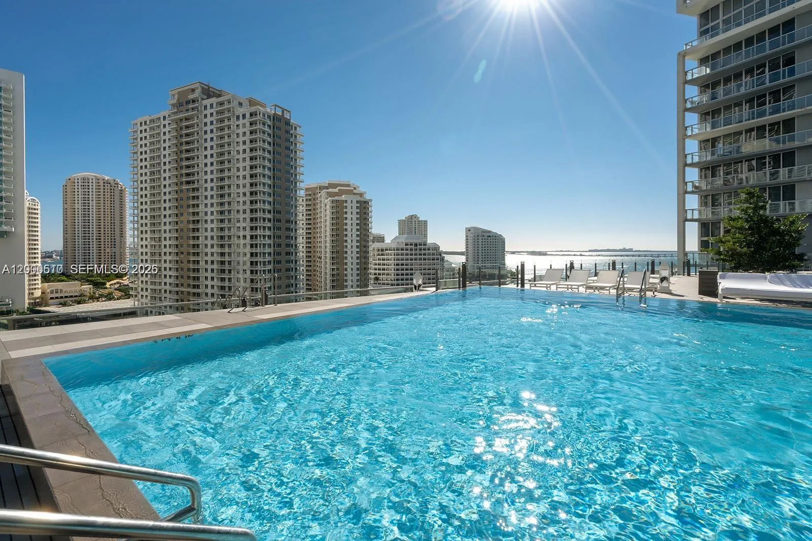 465 Brickell Ave 4604, Miami, Florida 33131, Miami, Florida 33131, 1 Bedroom Bedrooms, ,1 BathroomBathrooms,Residential Lease,For Rent,465 Brickell Ave 4604, Miami, Florida 33131,A12000510