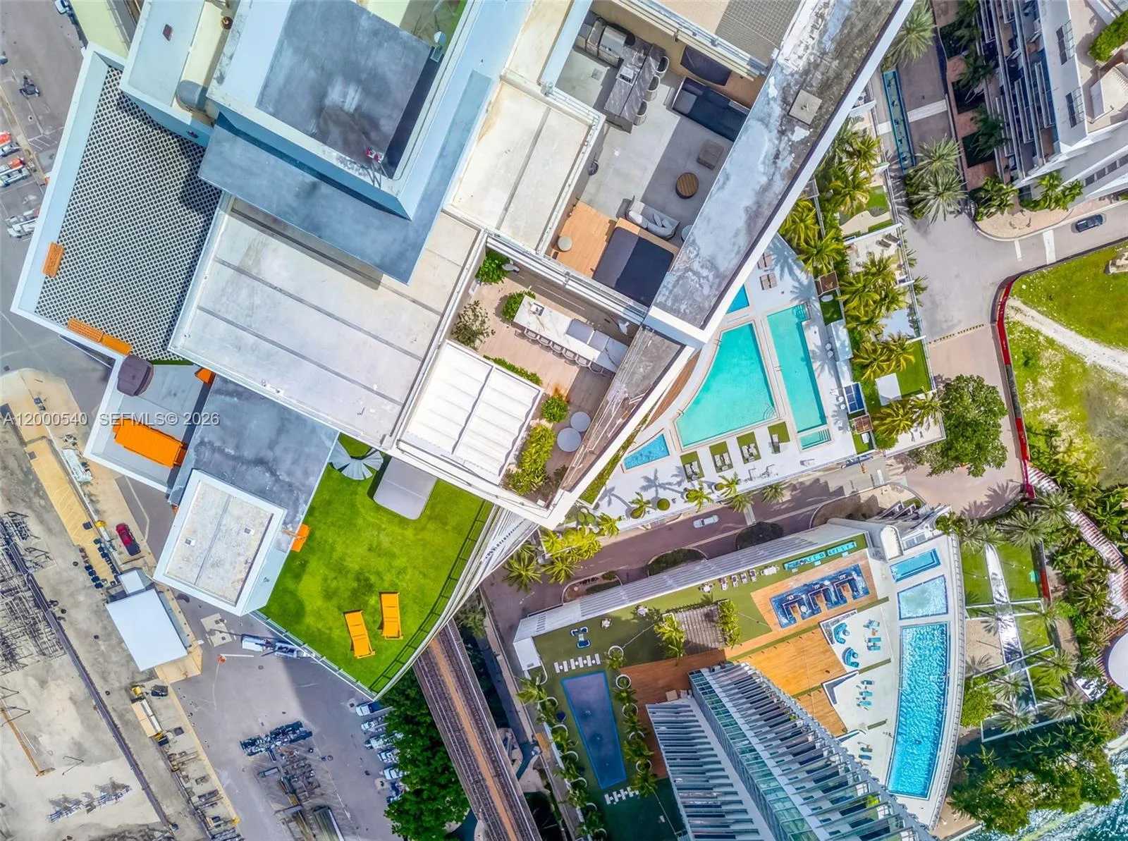 Miami, Florida 33130, 3 Bedrooms Bedrooms, ,3 BathroomsBathrooms,Residential Lease,For Rent,A12000540