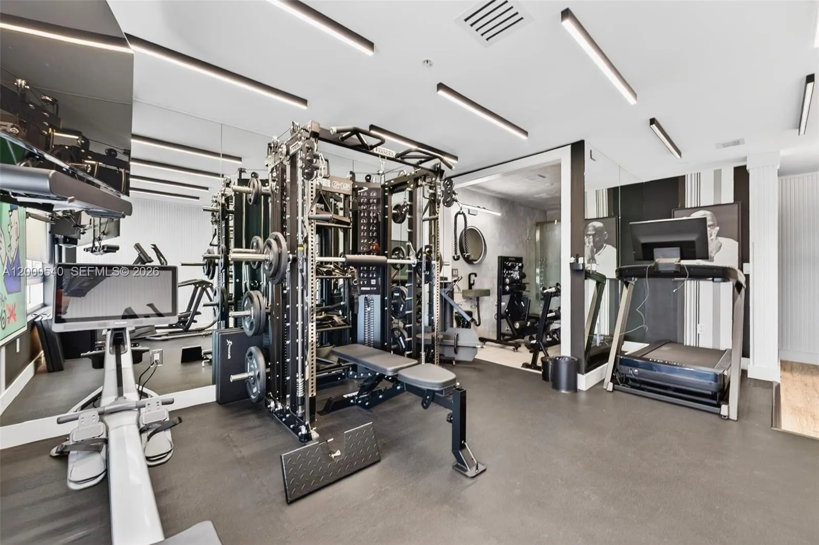 Miami, Florida 33130, 3 Bedrooms Bedrooms, ,3 BathroomsBathrooms,Residential Lease,For Rent,A12000540