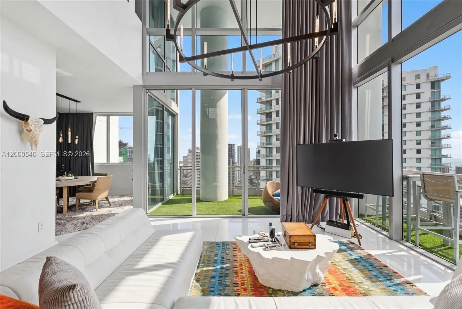 Miami, Florida 33130, 3 Bedrooms Bedrooms, ,3 BathroomsBathrooms,Residential Lease,For Rent,A12000540