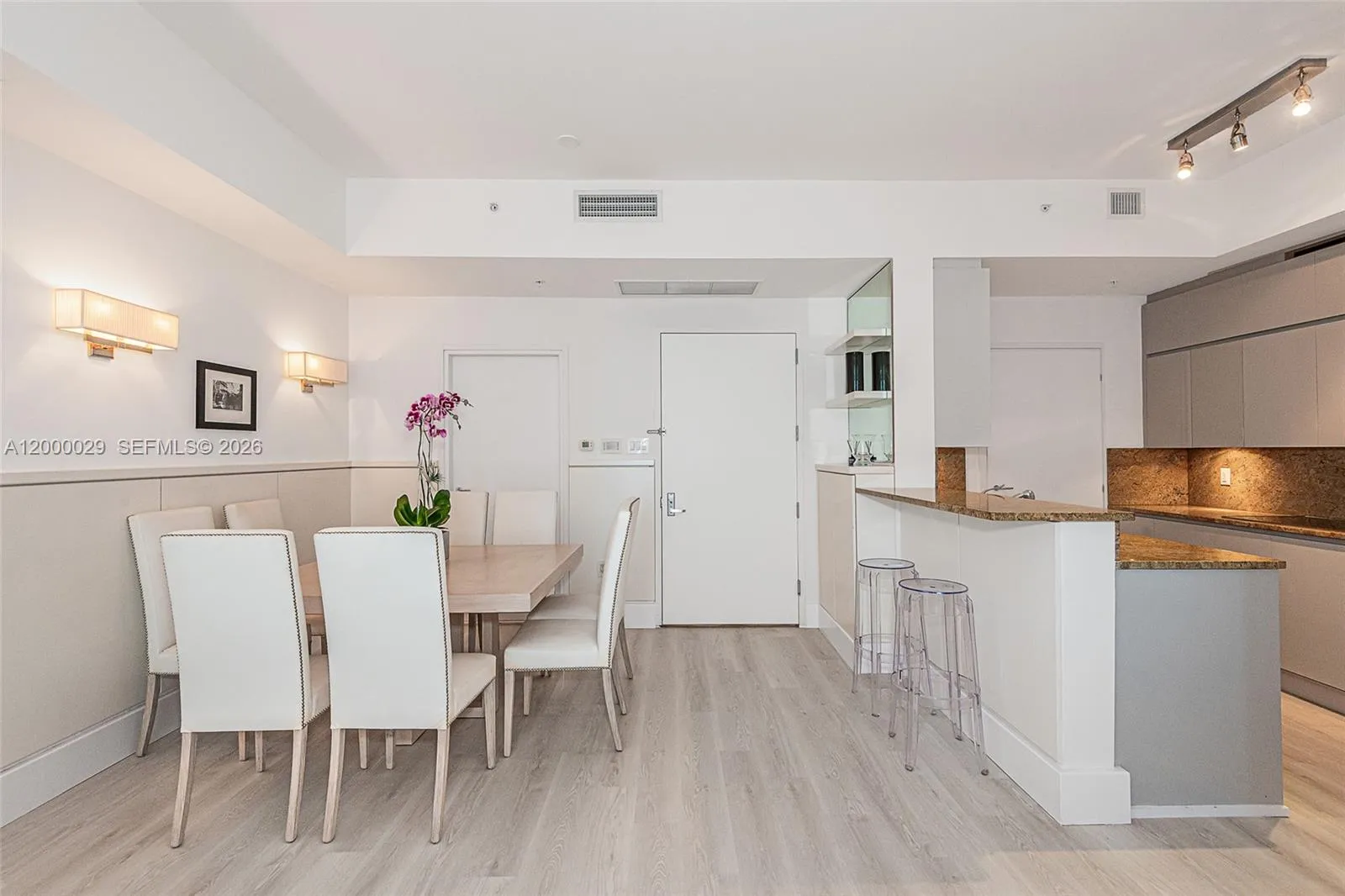 50 S Pointe Dr 1804, Miami Beach, Florida 33139, Miami Beach, Florida 33139, 2 Bedrooms Bedrooms, ,2 BathroomsBathrooms,Residential Lease,For Rent,50 S Pointe Dr 1804, Miami Beach, Florida 33139,A12000029