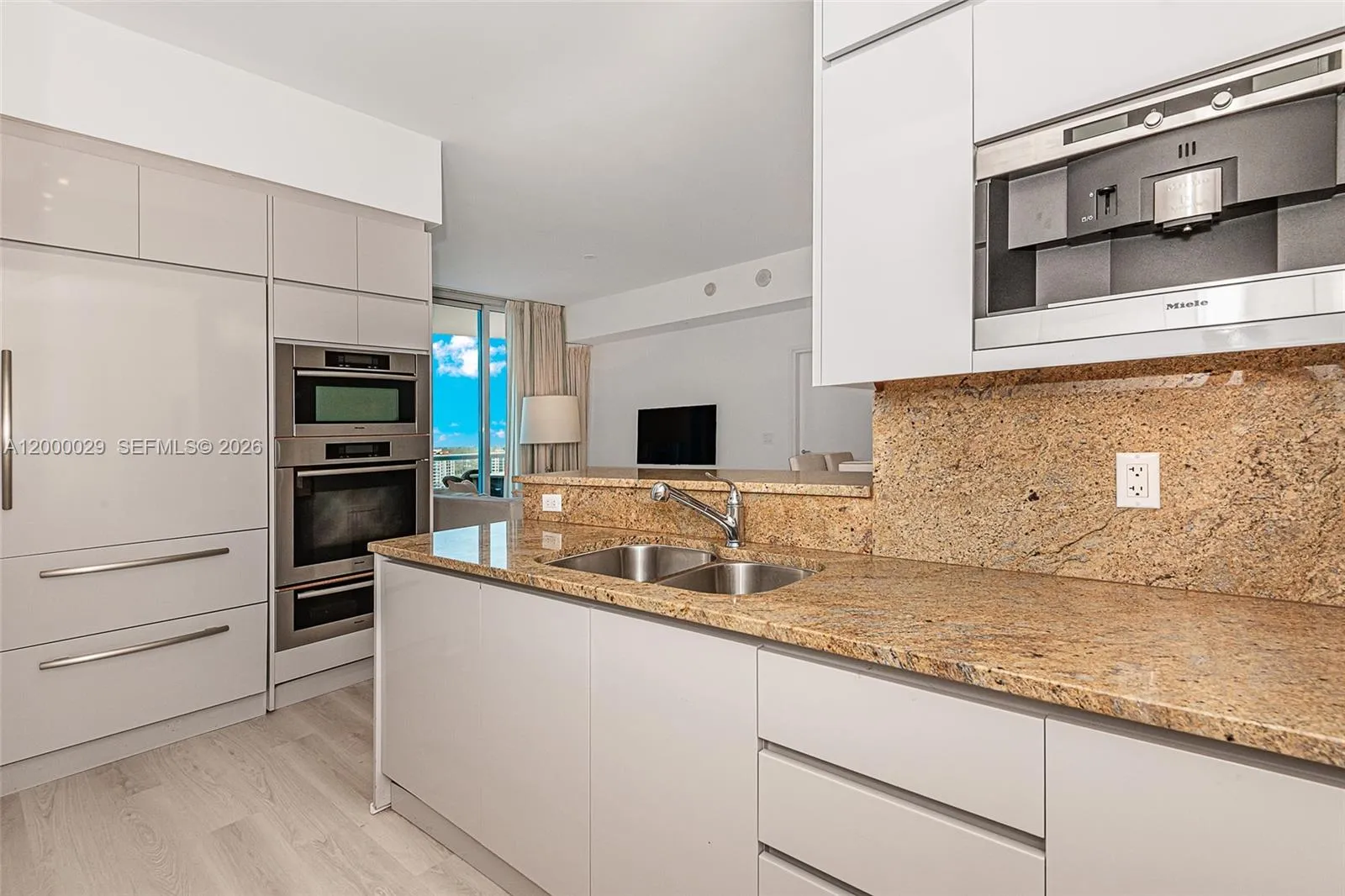 50 S Pointe Dr 1804, Miami Beach, Florida 33139, Miami Beach, Florida 33139, 2 Bedrooms Bedrooms, ,2 BathroomsBathrooms,Residential Lease,For Rent,50 S Pointe Dr 1804, Miami Beach, Florida 33139,A12000029