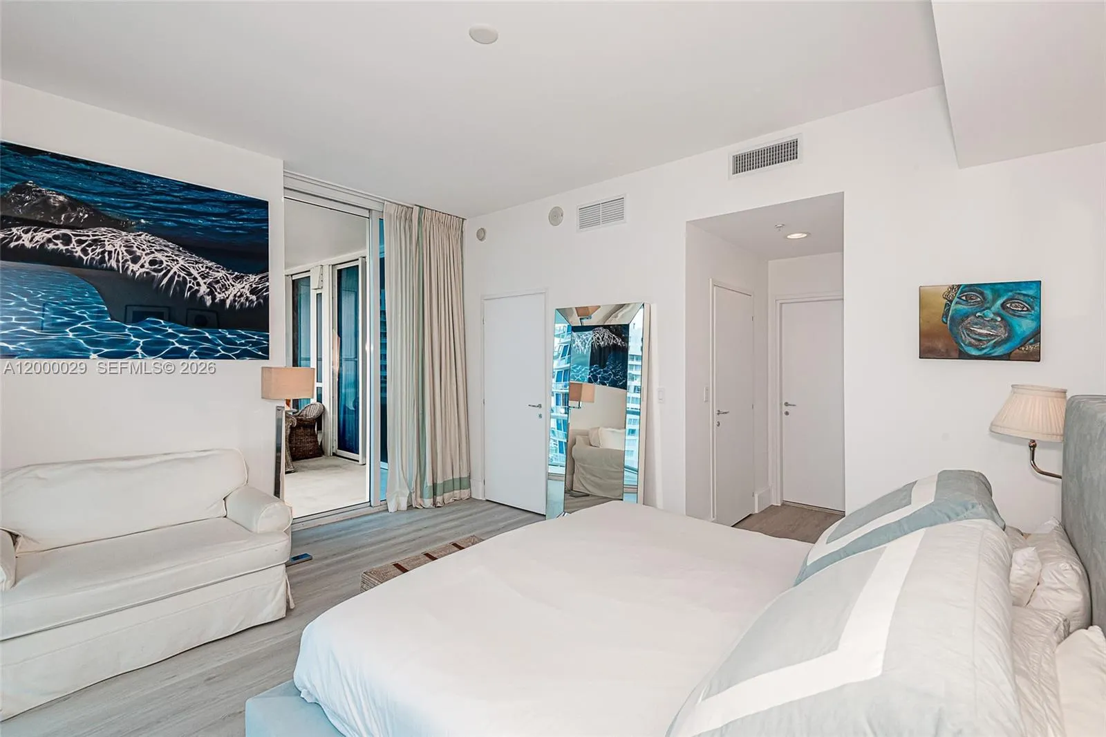 50 S Pointe Dr 1804, Miami Beach, Florida 33139, Miami Beach, Florida 33139, 2 Bedrooms Bedrooms, ,2 BathroomsBathrooms,Residential Lease,For Rent,50 S Pointe Dr 1804, Miami Beach, Florida 33139,A12000029