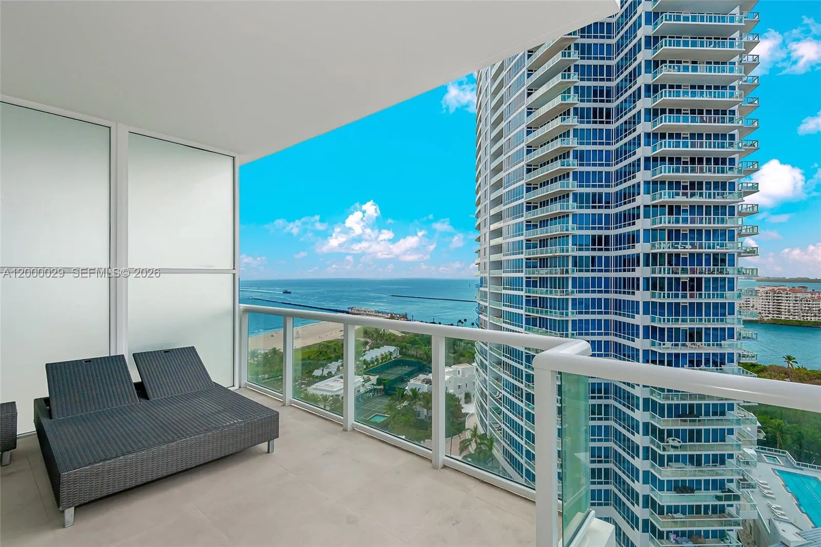 50 S Pointe Dr 1804, Miami Beach, Florida 33139, Miami Beach, Florida 33139, 2 Bedrooms Bedrooms, ,2 BathroomsBathrooms,Residential Lease,For Rent,50 S Pointe Dr 1804, Miami Beach, Florida 33139,A12000029