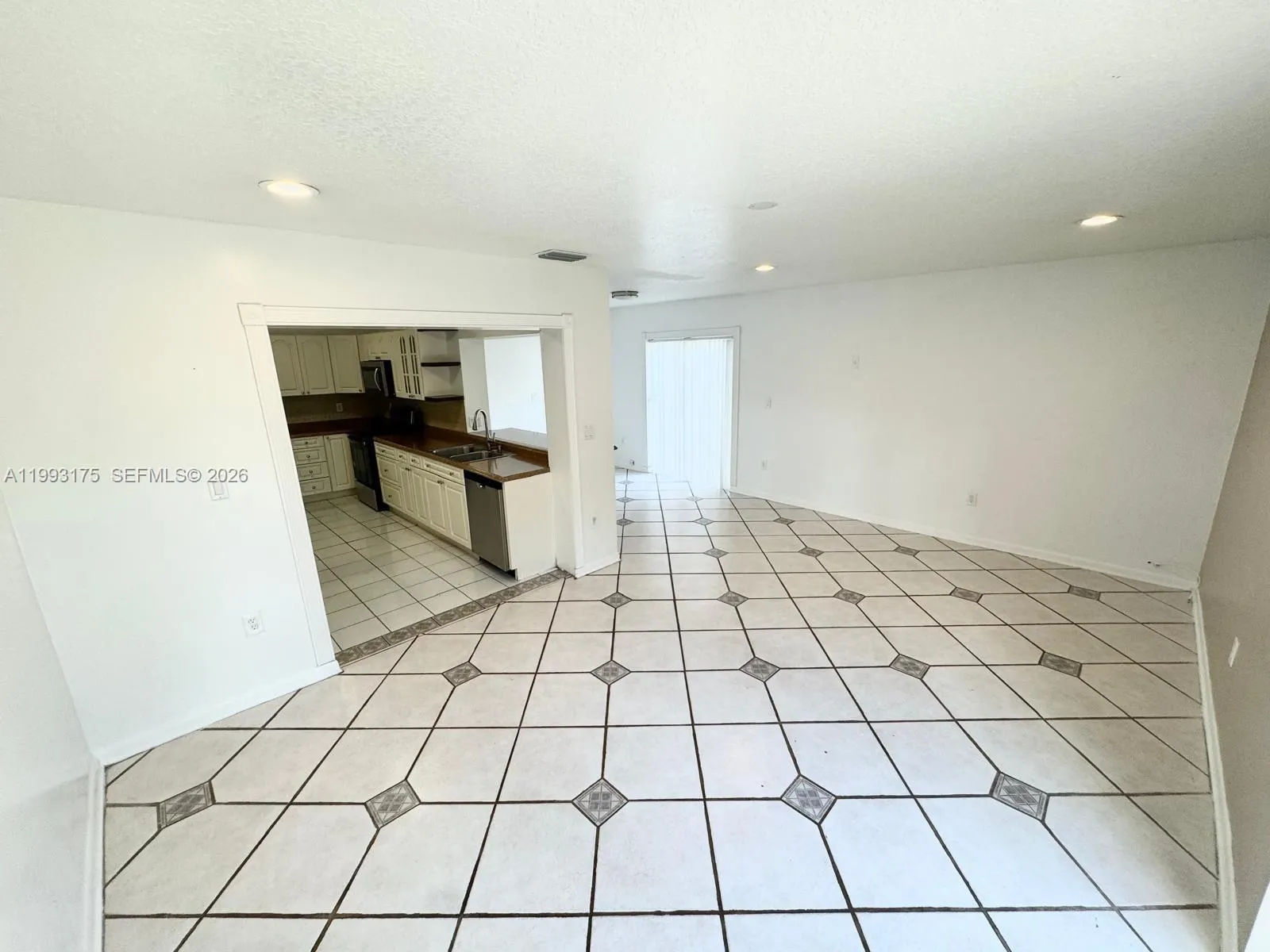 12695 Sw 144th Ter, Miami, Florida 33186, Miami, Florida 33186, 3 Bedrooms Bedrooms, ,2 BathroomsBathrooms,Residential Lease,For Rent,12695 Sw 144th Ter, Miami, Florida 33186,A11993175