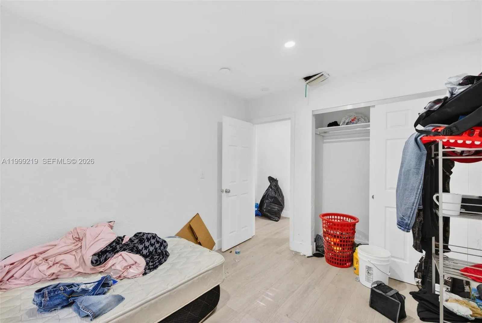 1619-1621 Nw 8th Ave, Fort Lauderdale, Florida 333, Fort Lauderdale, Florida 33311, ,Residential Income,For Sale,1619-1621 Nw 8th Ave, Fort Lauderdale, Florida 333,A11999219