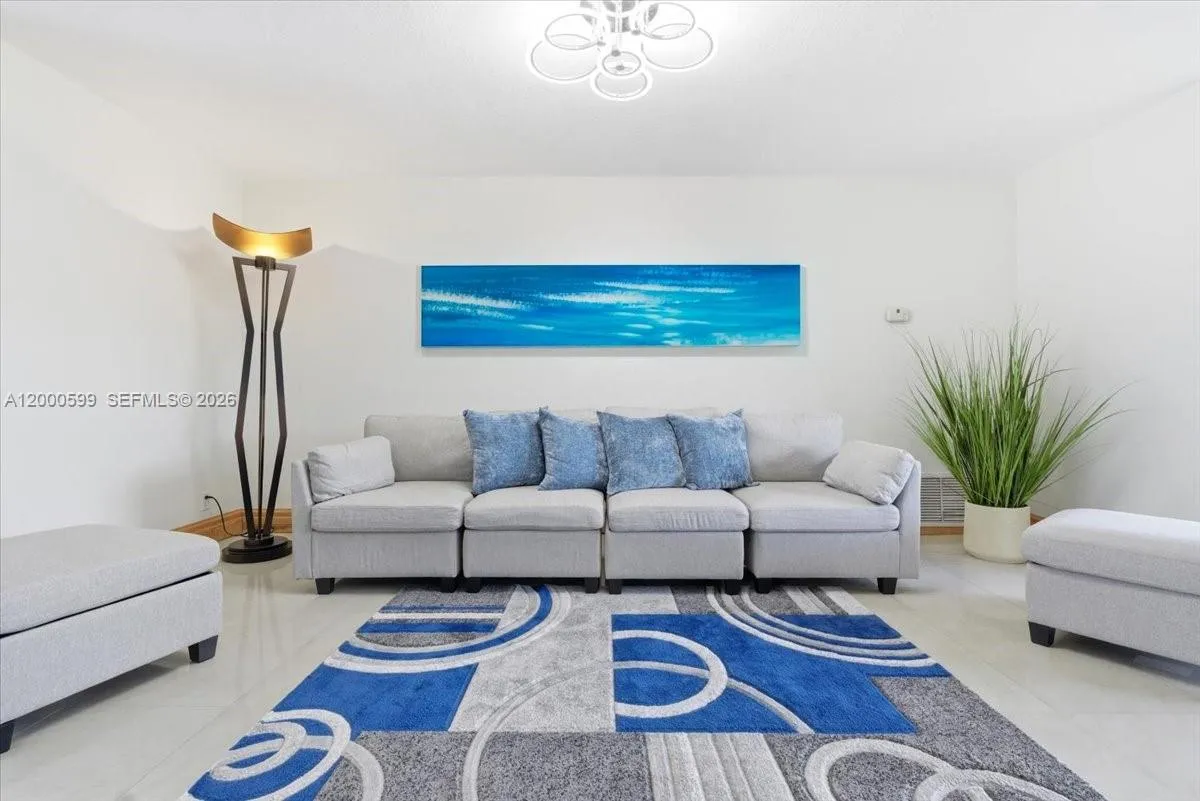 8197 W 14th Ct, Hialeah, Florida 33014, Hialeah, Florida 33014, 4 Bedrooms Bedrooms, ,2 BathroomsBathrooms,Residential,For Sale,8197 W 14th Ct, Hialeah, Florida 33014,A12000599