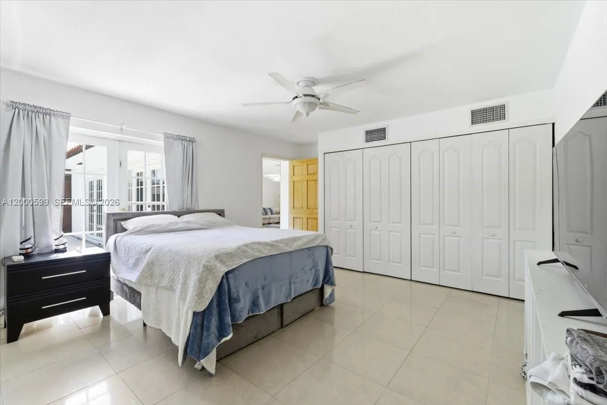 8197 W 14th Ct, Hialeah, Florida 33014, Hialeah, Florida 33014, 4 Bedrooms Bedrooms, ,2 BathroomsBathrooms,Residential,For Sale,8197 W 14th Ct, Hialeah, Florida 33014,A12000599