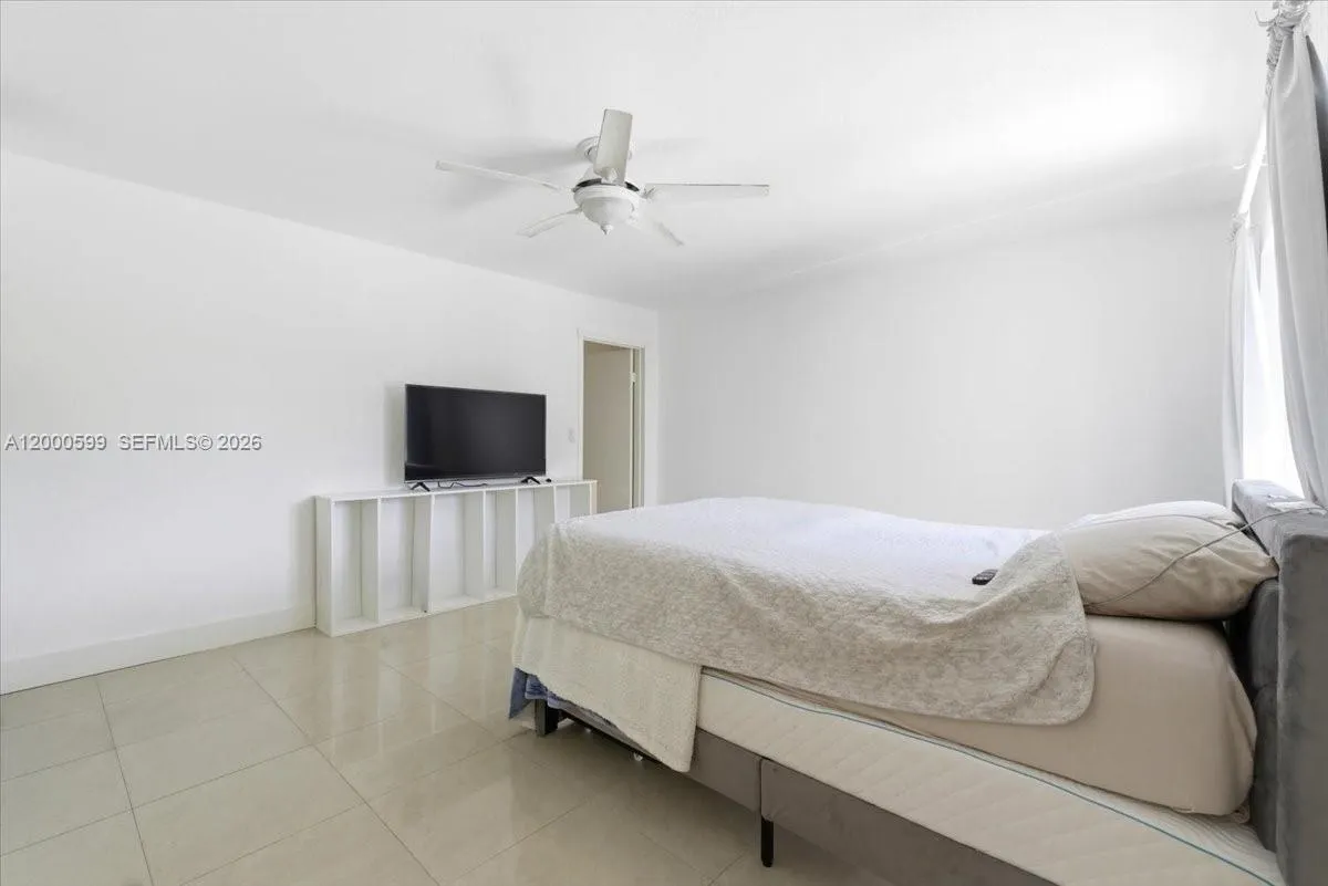 8197 W 14th Ct, Hialeah, Florida 33014, Hialeah, Florida 33014, 4 Bedrooms Bedrooms, ,2 BathroomsBathrooms,Residential,For Sale,8197 W 14th Ct, Hialeah, Florida 33014,A12000599