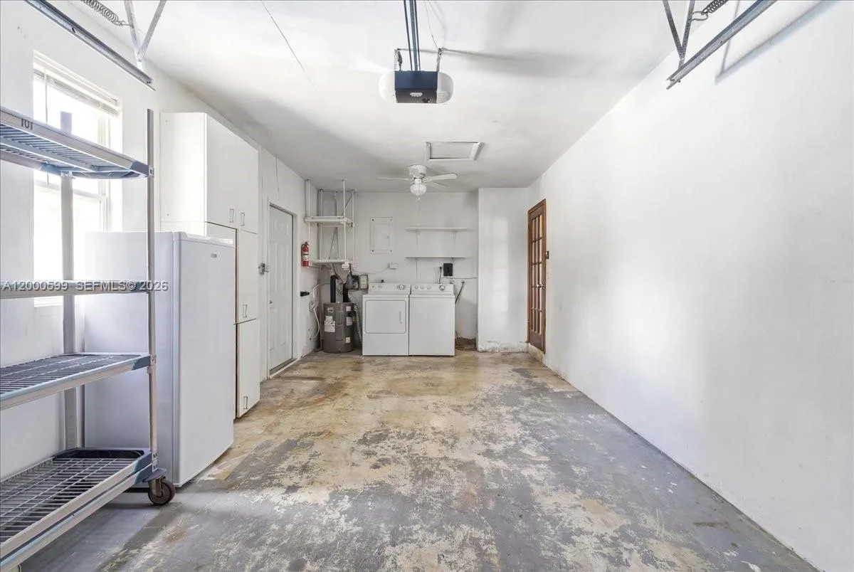 8197 W 14th Ct, Hialeah, Florida 33014, Hialeah, Florida 33014, 4 Bedrooms Bedrooms, ,2 BathroomsBathrooms,Residential,For Sale,8197 W 14th Ct, Hialeah, Florida 33014,A12000599