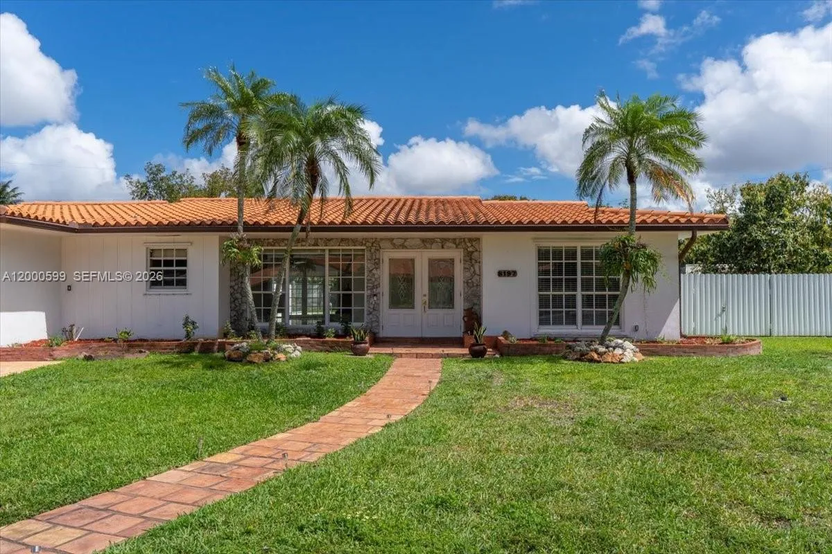 8197 W 14th Ct, Hialeah, Florida 33014, Hialeah, Florida 33014, 4 Bedrooms Bedrooms, ,2 BathroomsBathrooms,Residential,For Sale,8197 W 14th Ct, Hialeah, Florida 33014,A12000599