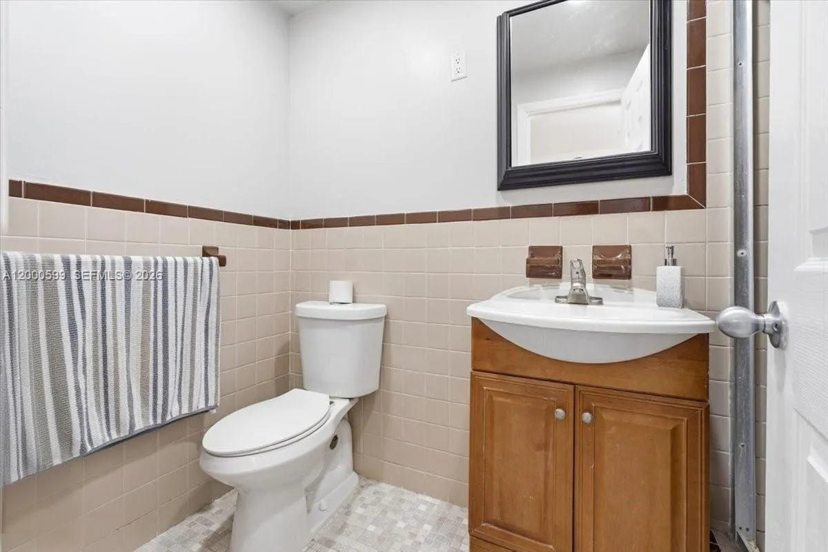 8197 W 14th Ct, Hialeah, Florida 33014, Hialeah, Florida 33014, 4 Bedrooms Bedrooms, ,2 BathroomsBathrooms,Residential,For Sale,8197 W 14th Ct, Hialeah, Florida 33014,A12000599