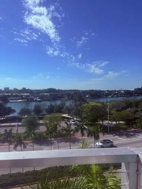 6305 Indian Creek Dr 5d, Miami Beach, Florida 3314, Miami Beach, Florida 33141, 2 Bedrooms Bedrooms, ,2 BathroomsBathrooms,Residential Lease,For Rent,6305 Indian Creek Dr 5d, Miami Beach, Florida 3314,A11999094