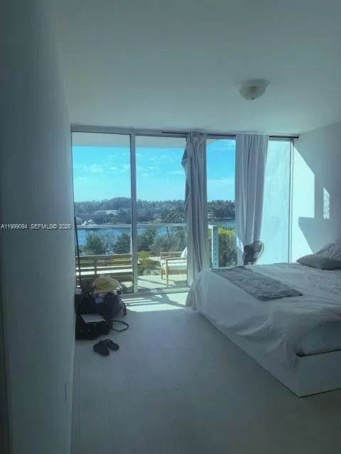 6305 Indian Creek Dr 5d, Miami Beach, Florida 3314, Miami Beach, Florida 33141, 2 Bedrooms Bedrooms, ,2 BathroomsBathrooms,Residential Lease,For Rent,6305 Indian Creek Dr 5d, Miami Beach, Florida 3314,A11999094