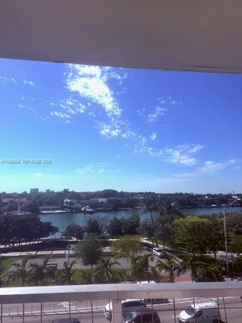 6305 Indian Creek Dr 5d, Miami Beach, Florida 3314, Miami Beach, Florida 33141, 2 Bedrooms Bedrooms, ,2 BathroomsBathrooms,Residential Lease,For Rent,6305 Indian Creek Dr 5d, Miami Beach, Florida 3314,A11999094