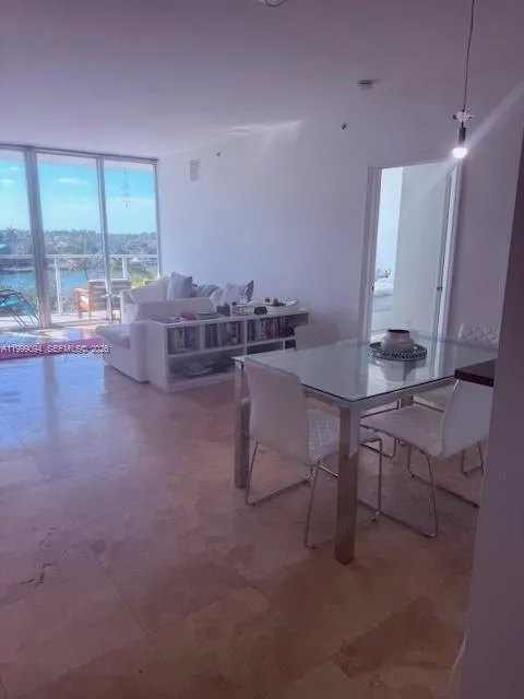 6305 Indian Creek Dr 5d, Miami Beach, Florida 3314, Miami Beach, Florida 33141, 2 Bedrooms Bedrooms, ,2 BathroomsBathrooms,Residential Lease,For Rent,6305 Indian Creek Dr 5d, Miami Beach, Florida 3314,A11999094