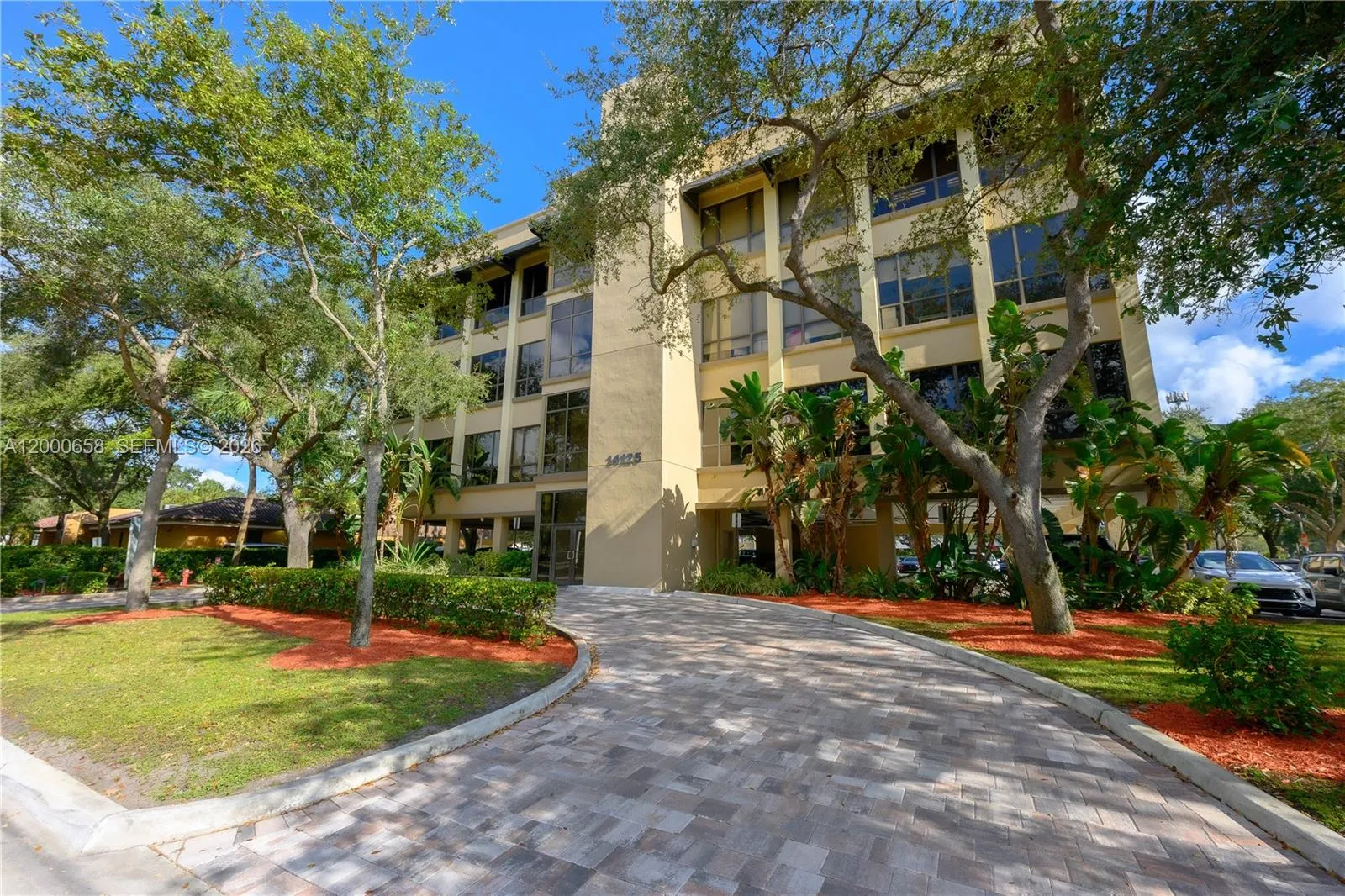 14125 Nw 80th Ave 204, Miami Lakes, Florida 33016, Miami Lakes, Florida 33016, ,Commercial Lease,For Rent,14125 Nw 80th Ave 204, Miami Lakes, Florida 33016,A12000658
