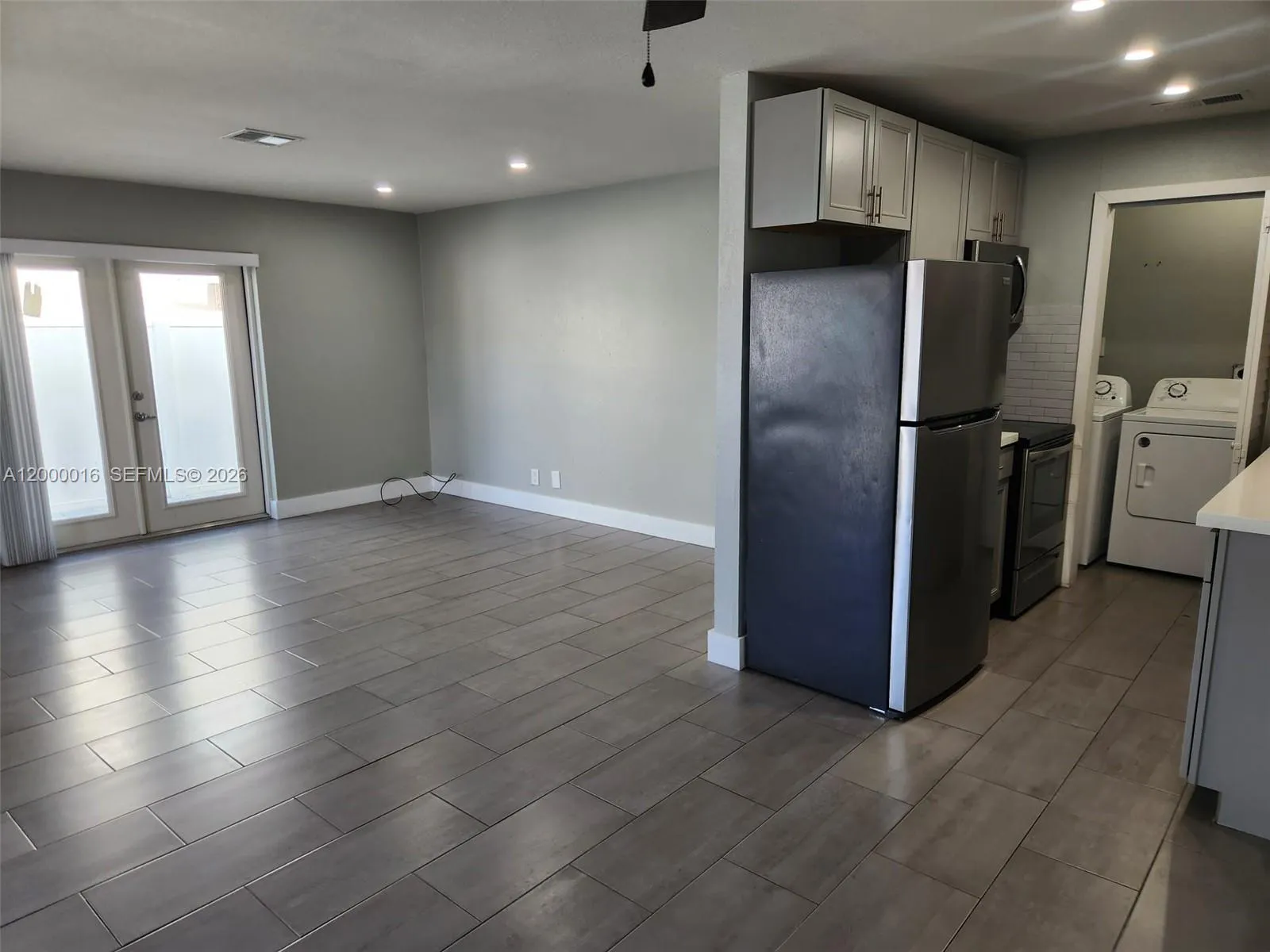 210 Nw 57th St 210, Oakland Park, Florida 33309, Oakland Park, Florida 33309, 3 Bedrooms Bedrooms, ,2 BathroomsBathrooms,Residential Lease,For Rent,210 Nw 57th St 210, Oakland Park, Florida 33309,A12000016