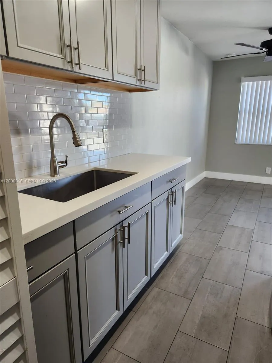 210 Nw 57th St 210, Oakland Park, Florida 33309, Oakland Park, Florida 33309, 3 Bedrooms Bedrooms, ,2 BathroomsBathrooms,Residential Lease,For Rent,210 Nw 57th St 210, Oakland Park, Florida 33309,A12000016