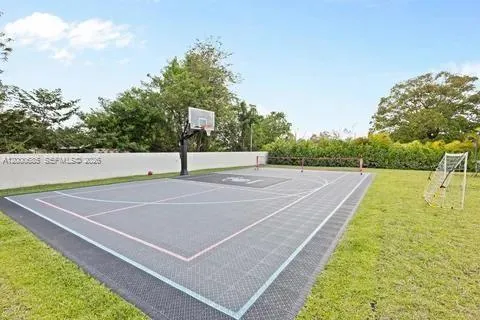 80 Nw 129th Ave, Miami, Florida 33182, Miami, Florida 33182, 6 Bedrooms Bedrooms, ,6 BathroomsBathrooms,Residential,For Sale,80 Nw 129th Ave, Miami, Florida 33182,A12000685