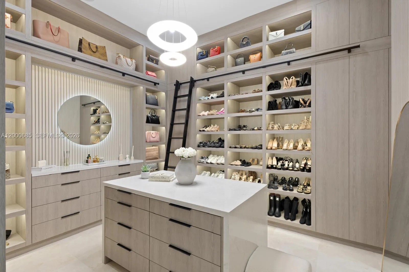 80 Nw 129th Ave, Miami, Florida 33182, Miami, Florida 33182, 6 Bedrooms Bedrooms, ,6 BathroomsBathrooms,Residential,For Sale,80 Nw 129th Ave, Miami, Florida 33182,A12000685