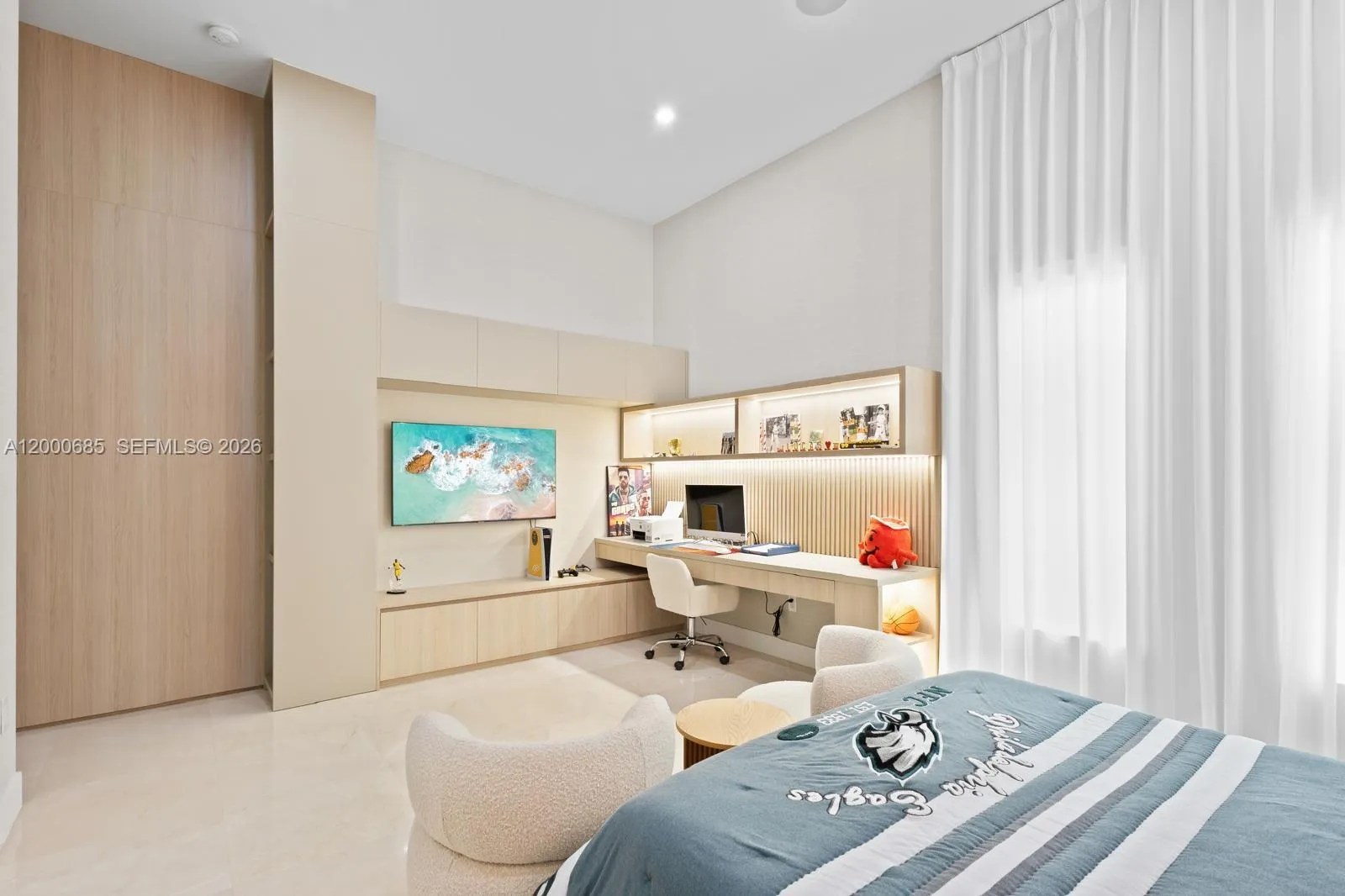 80 Nw 129th Ave, Miami, Florida 33182, Miami, Florida 33182, 6 Bedrooms Bedrooms, ,6 BathroomsBathrooms,Residential,For Sale,80 Nw 129th Ave, Miami, Florida 33182,A12000685