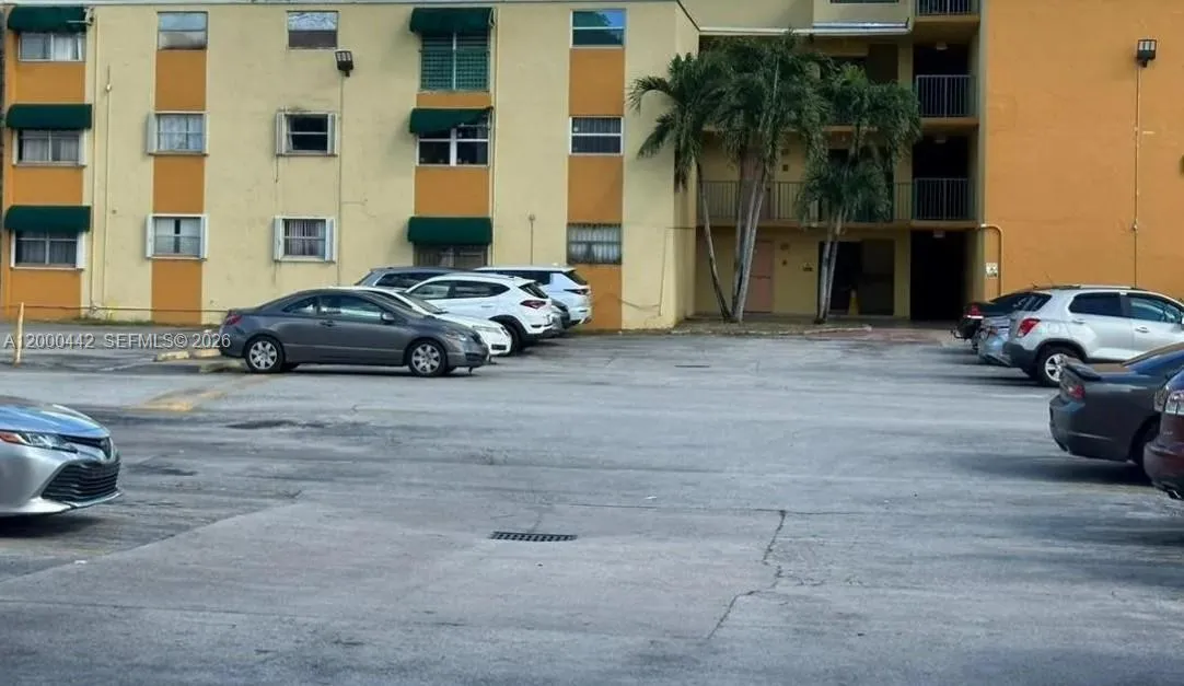 606 W 81st St 307, Hialeah, Florida 33014, Hialeah, Florida 33014, 1 Bedroom Bedrooms, ,1 BathroomBathrooms,Residential Lease,For Rent,606 W 81st St 307, Hialeah, Florida 33014,A12000442