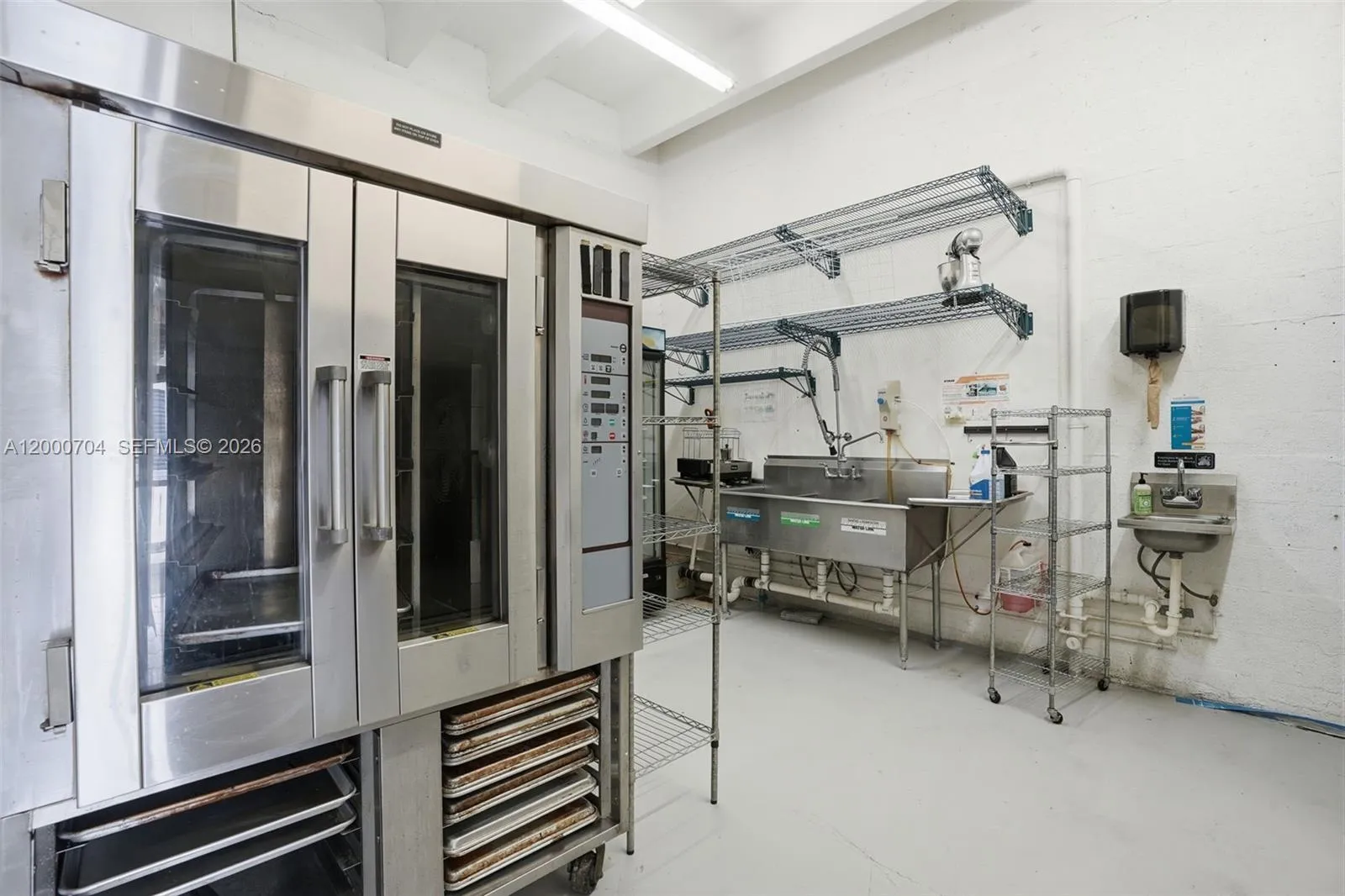 9805 Nw 80 Ave, Hialeah Gardens, Florida 33016, Hialeah Gardens, Florida 33016, ,Business Opportunity,For Sale,9805 Nw 80 Ave, Hialeah Gardens, Florida 33016,A12000704