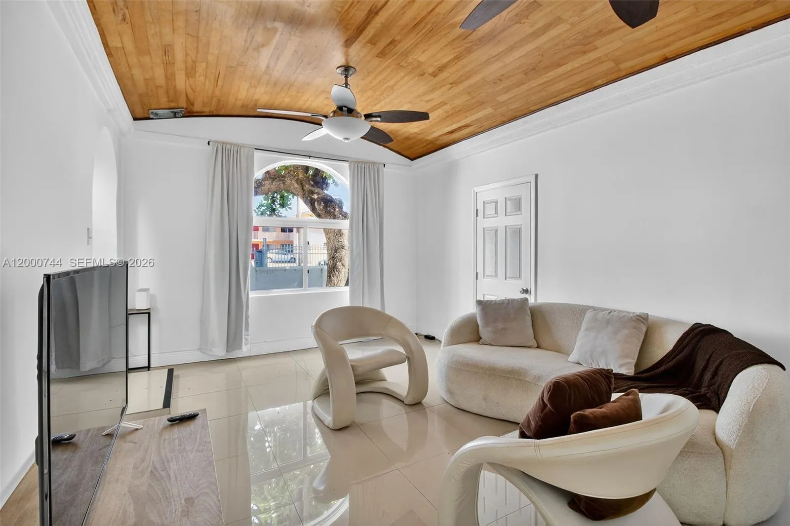 1680 Nw 22nd Ct, Miami, Florida 33125, Miami, Florida 33125, ,Residential Income,For Sale,1680 Nw 22nd Ct, Miami, Florida 33125,A12000744
