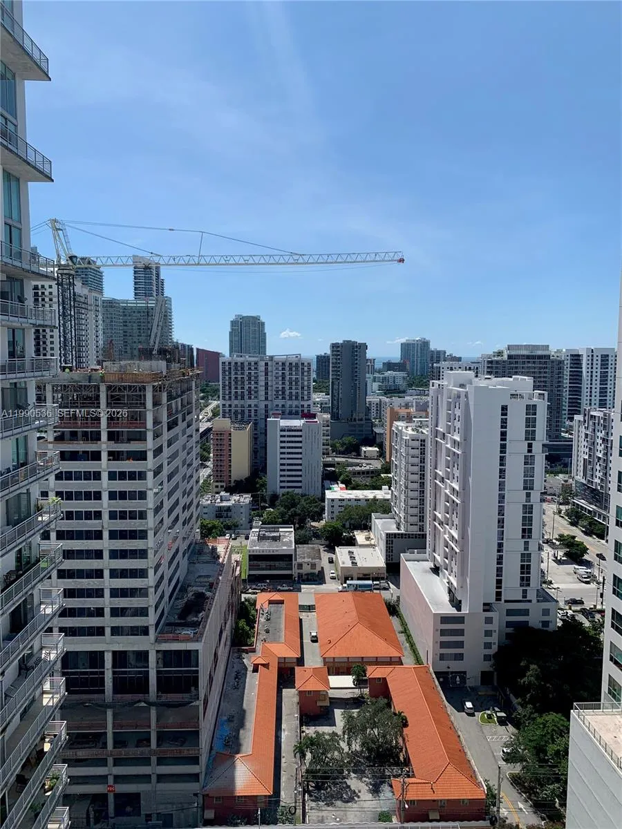 690 Sw 1st Ct 2725, Miami, Florida 33130, Miami, Florida 33130, 1 Bedroom Bedrooms, ,1 BathroomBathrooms,Residential Lease,For Rent,690 Sw 1st Ct 2725, Miami, Florida 33130,A11990536