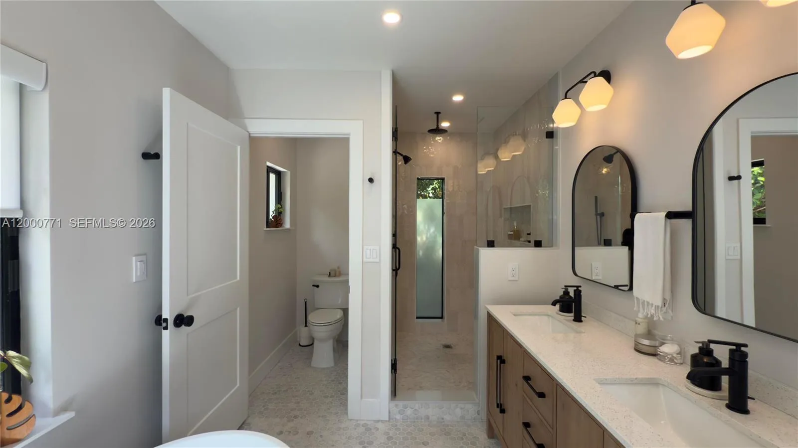 3261 Sw 16th Ln, Miami, Florida 33145, Miami, Florida 33145, 3 Bedrooms Bedrooms, 5 Rooms Rooms,3 BathroomsBathrooms,Residential,For Sale,3261 Sw 16th Ln, Miami, Florida 33145,A12000771