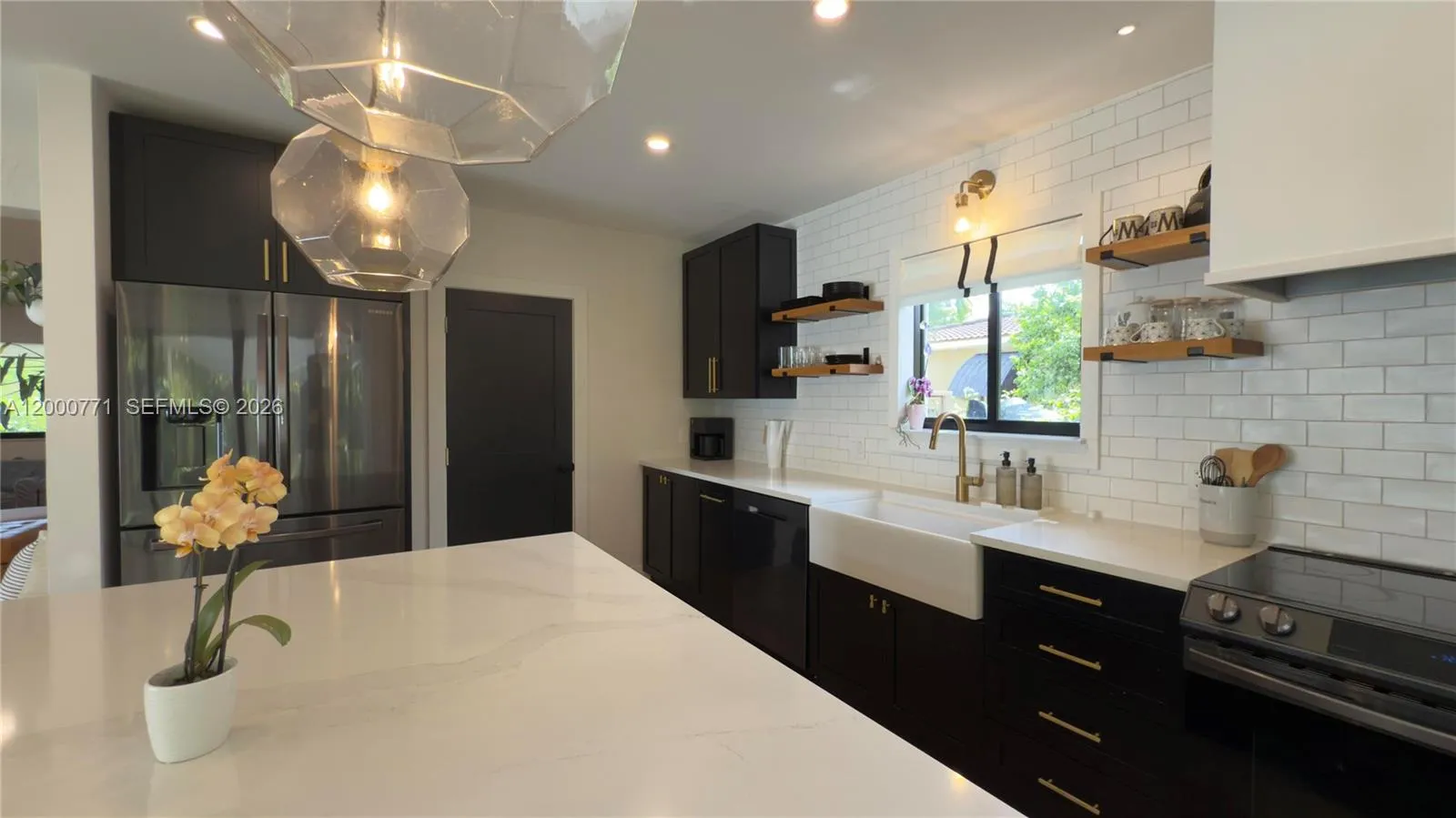 3261 Sw 16th Ln, Miami, Florida 33145, Miami, Florida 33145, 3 Bedrooms Bedrooms, 5 Rooms Rooms,3 BathroomsBathrooms,Residential,For Sale,3261 Sw 16th Ln, Miami, Florida 33145,A12000771