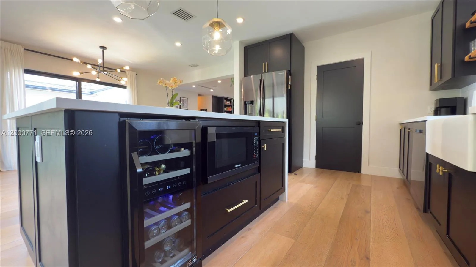 3261 Sw 16th Ln, Miami, Florida 33145, Miami, Florida 33145, 3 Bedrooms Bedrooms, 5 Rooms Rooms,3 BathroomsBathrooms,Residential,For Sale,3261 Sw 16th Ln, Miami, Florida 33145,A12000771