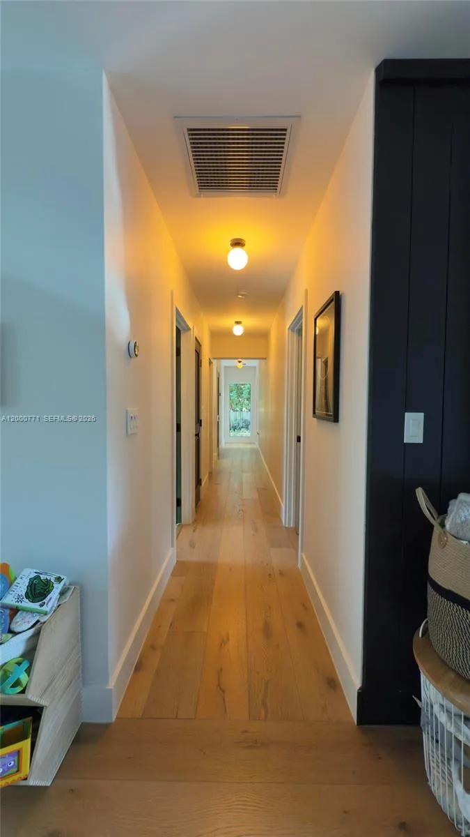 3261 Sw 16th Ln, Miami, Florida 33145, Miami, Florida 33145, 3 Bedrooms Bedrooms, 5 Rooms Rooms,3 BathroomsBathrooms,Residential,For Sale,3261 Sw 16th Ln, Miami, Florida 33145,A12000771