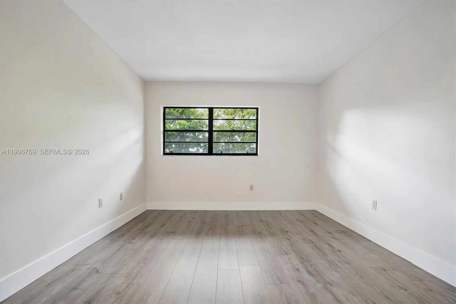 995 Sw 84th Ave 309, Miami, Florida 33144, Miami, Florida 33144, 2 Bedrooms Bedrooms, ,2 BathroomsBathrooms,Residential,For Sale,995 Sw 84th Ave 309, Miami, Florida 33144,A11996769