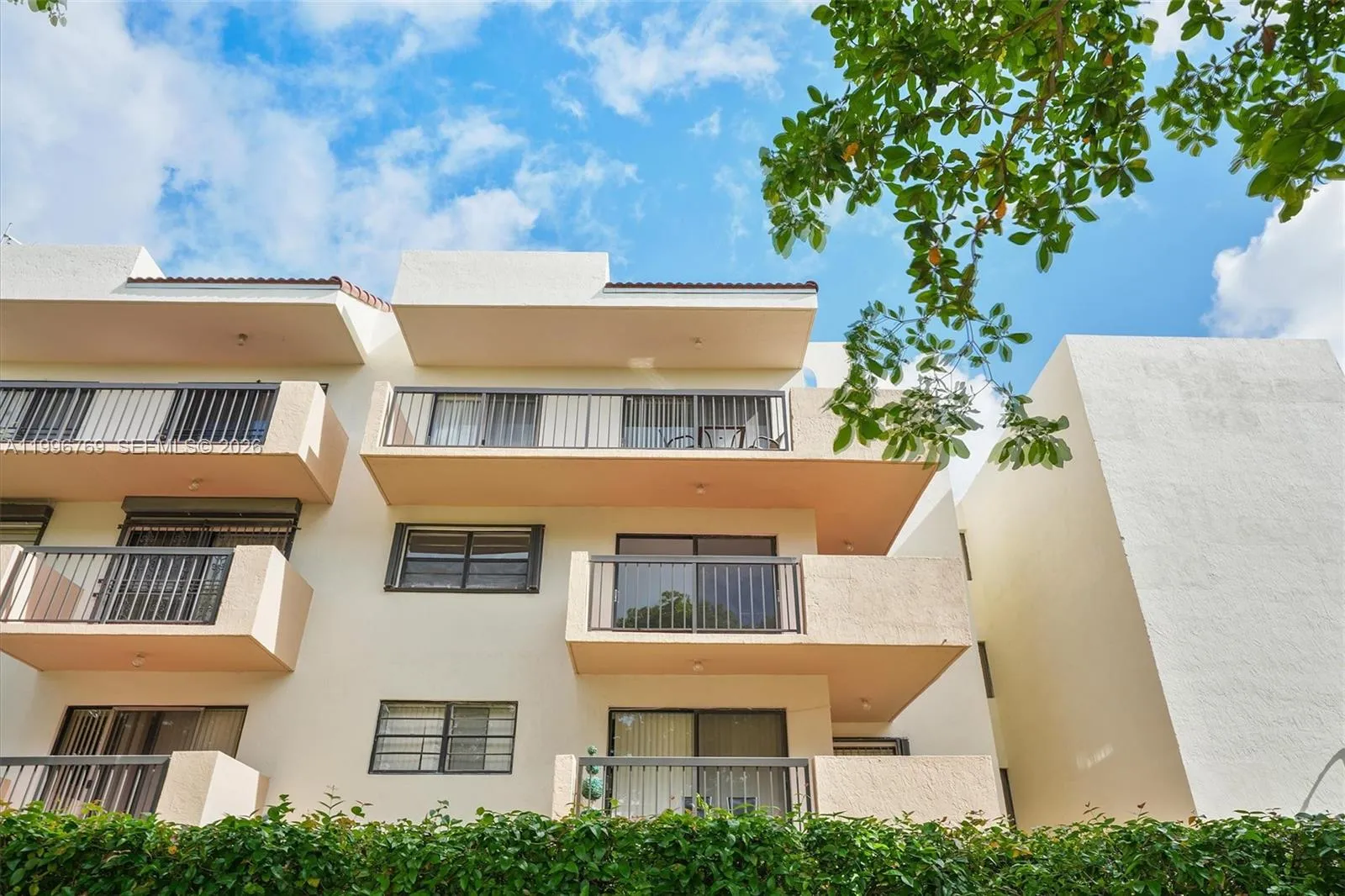 995 Sw 84th Ave 309, Miami, Florida 33144, Miami, Florida 33144, 2 Bedrooms Bedrooms, ,2 BathroomsBathrooms,Residential,For Sale,995 Sw 84th Ave 309, Miami, Florida 33144,A11996769