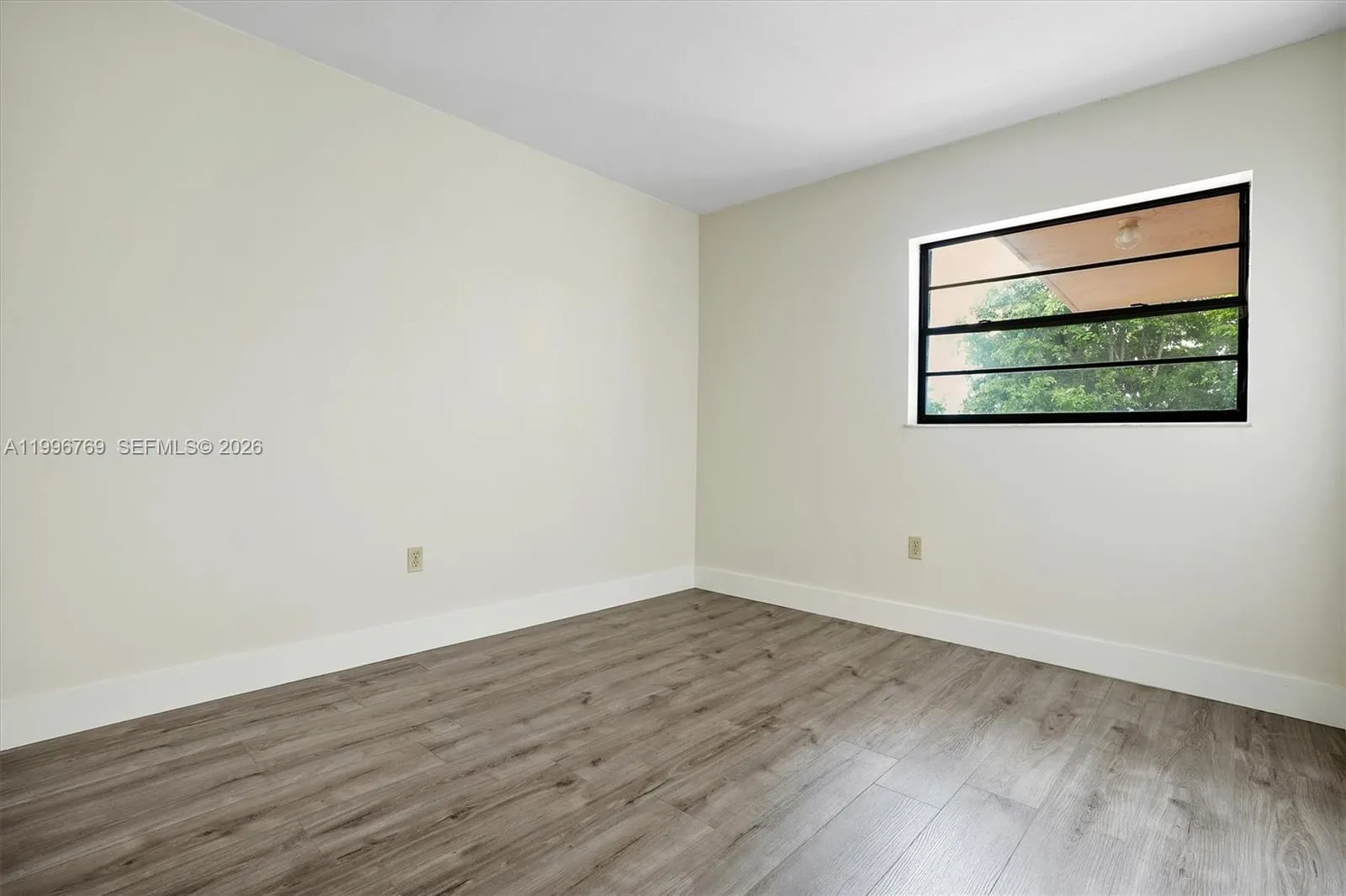 995 Sw 84th Ave 309, Miami, Florida 33144, Miami, Florida 33144, 2 Bedrooms Bedrooms, ,2 BathroomsBathrooms,Residential,For Sale,995 Sw 84th Ave 309, Miami, Florida 33144,A11996769
