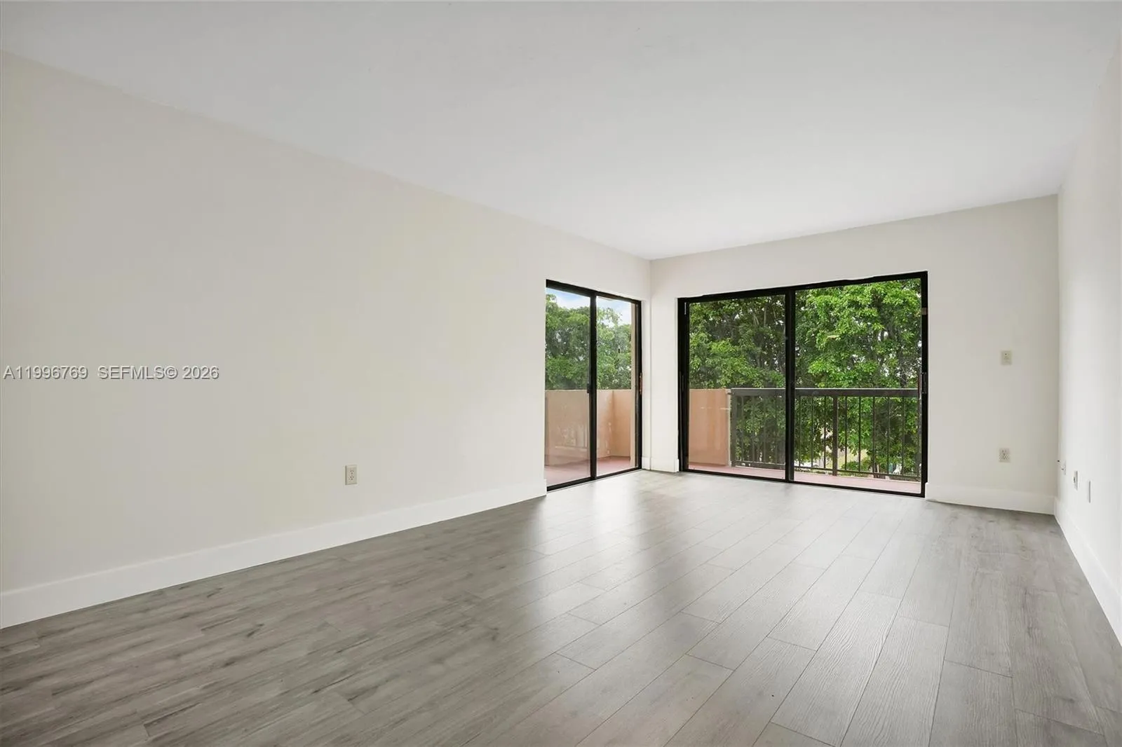 995 Sw 84th Ave 309, Miami, Florida 33144, Miami, Florida 33144, 2 Bedrooms Bedrooms, ,2 BathroomsBathrooms,Residential,For Sale,995 Sw 84th Ave 309, Miami, Florida 33144,A11996769