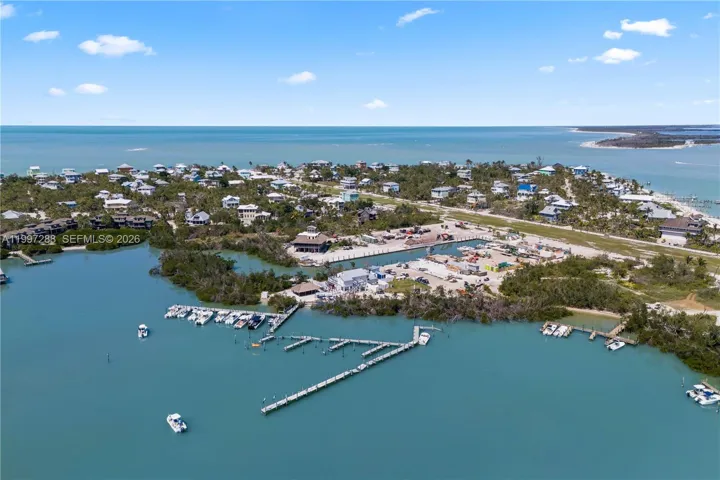 TONS of docking space for quick and easy parking for all types of boats.