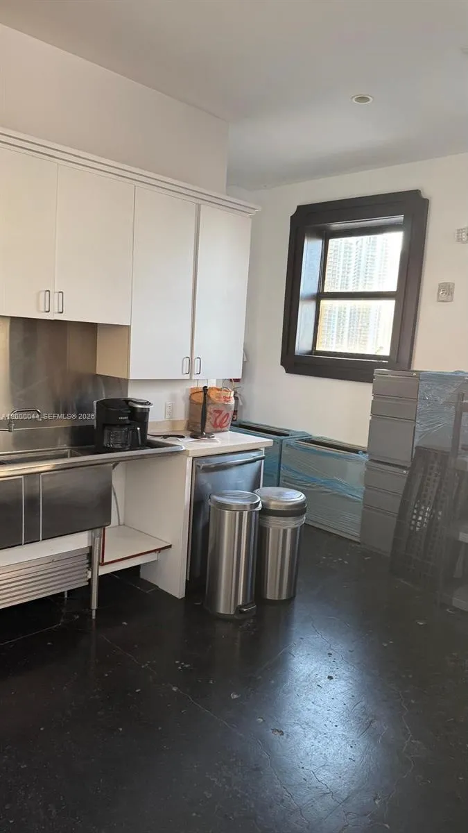 168 Se 1st St Ph, Miami, Florida 33131, Miami, Florida 33131, ,Commercial Lease,For Rent,168 Se 1st St Ph, Miami, Florida 33131,A12000044