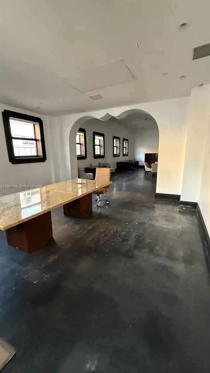 168 Se 1st St Ph, Miami, Florida 33131, Miami, Florida 33131, ,Commercial Lease,For Rent,168 Se 1st St Ph, Miami, Florida 33131,A12000044
