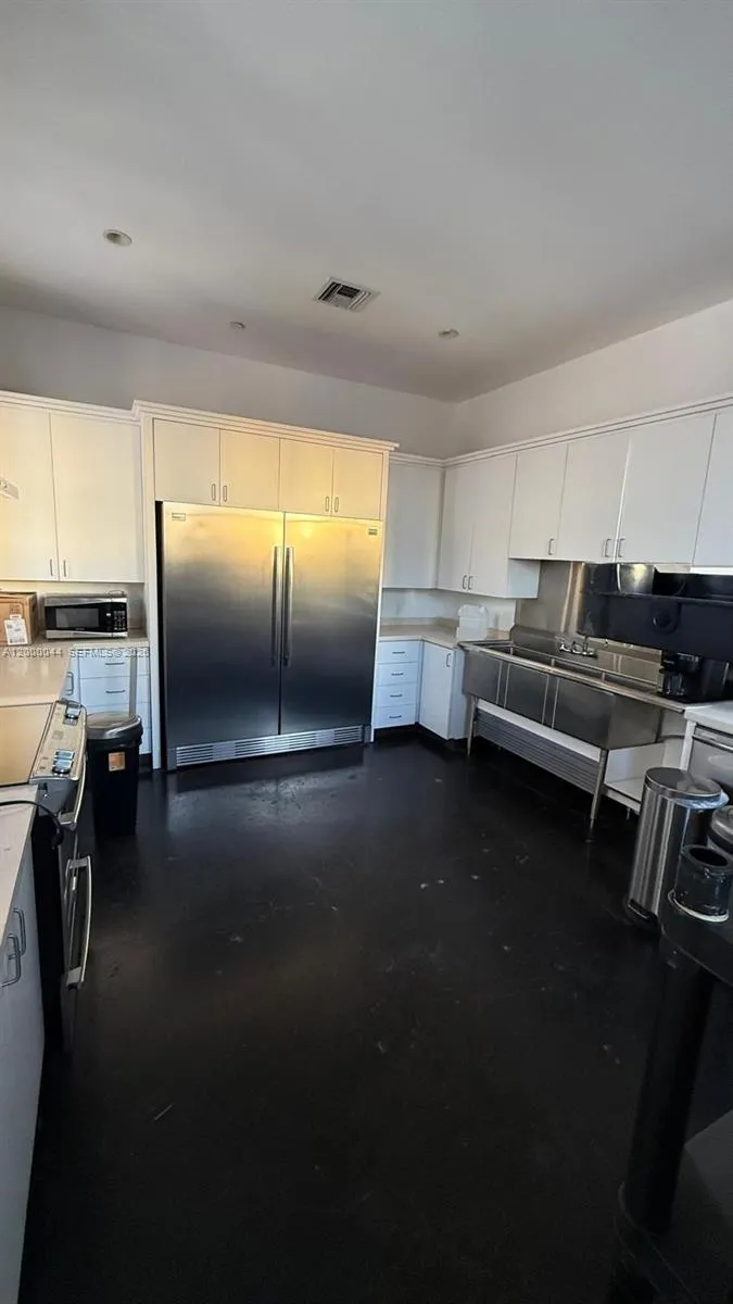 168 Se 1st St Ph, Miami, Florida 33131, Miami, Florida 33131, ,Commercial Lease,For Rent,168 Se 1st St Ph, Miami, Florida 33131,A12000044