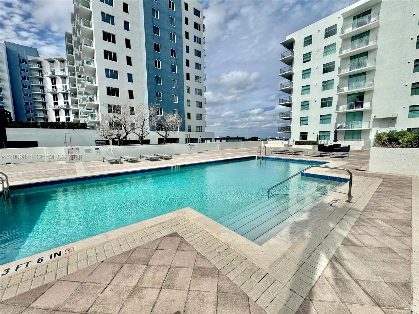 140 S Dixie Hwy 513, Hollywood, Florida 33020, Hollywood, Florida 33020, 2 Bedrooms Bedrooms, ,2 BathroomsBathrooms,Residential,For Sale,140 S Dixie Hwy 513, Hollywood, Florida 33020,A12000824
