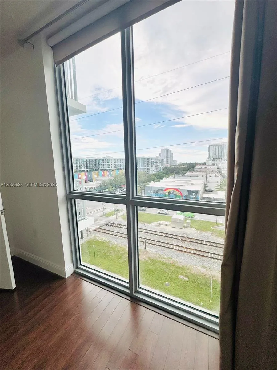 140 S Dixie Hwy 513, Hollywood, Florida 33020, Hollywood, Florida 33020, 2 Bedrooms Bedrooms, ,2 BathroomsBathrooms,Residential,For Sale,140 S Dixie Hwy 513, Hollywood, Florida 33020,A12000824