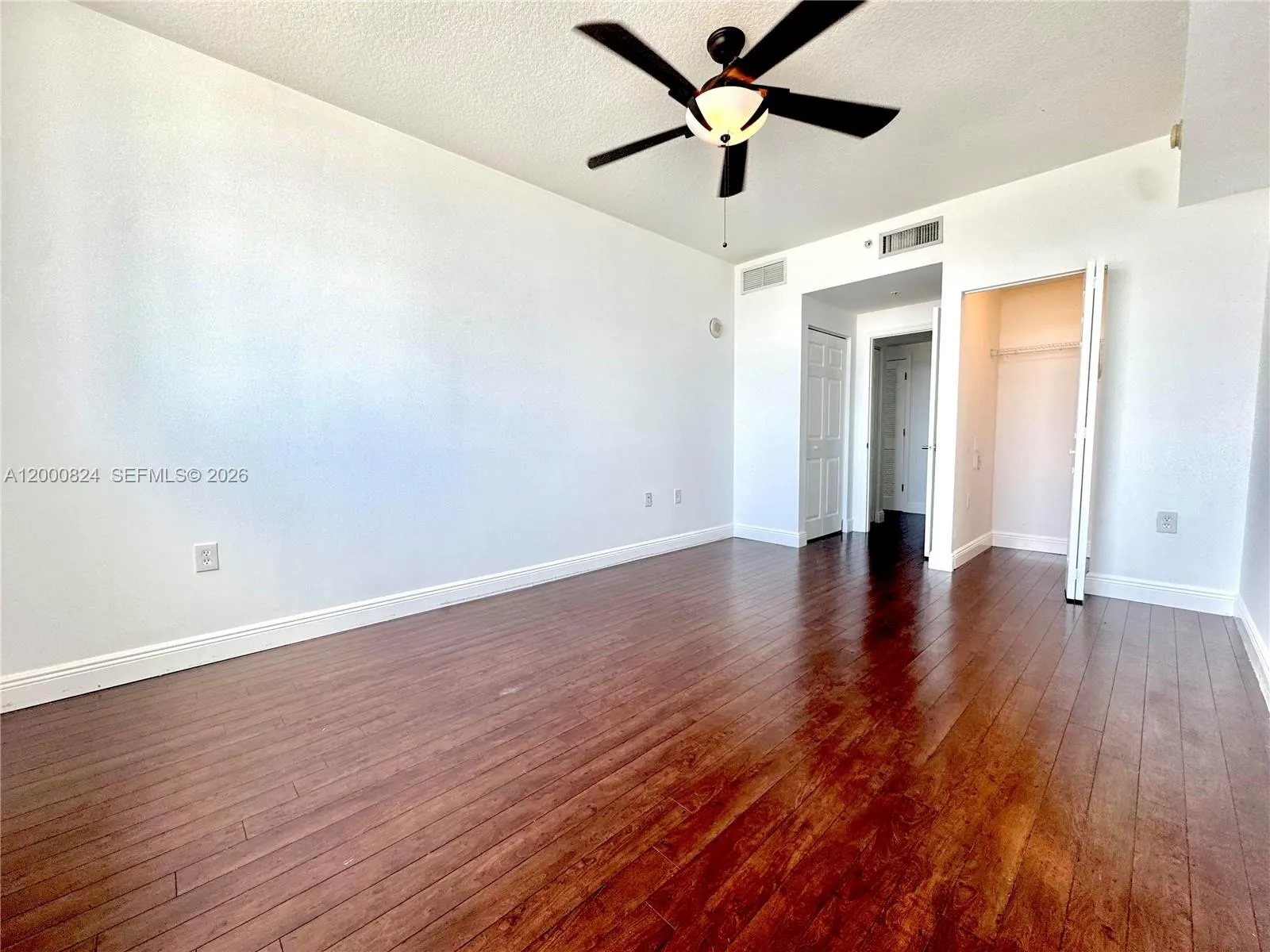 140 S Dixie Hwy 513, Hollywood, Florida 33020, Hollywood, Florida 33020, 2 Bedrooms Bedrooms, ,2 BathroomsBathrooms,Residential,For Sale,140 S Dixie Hwy 513, Hollywood, Florida 33020,A12000824