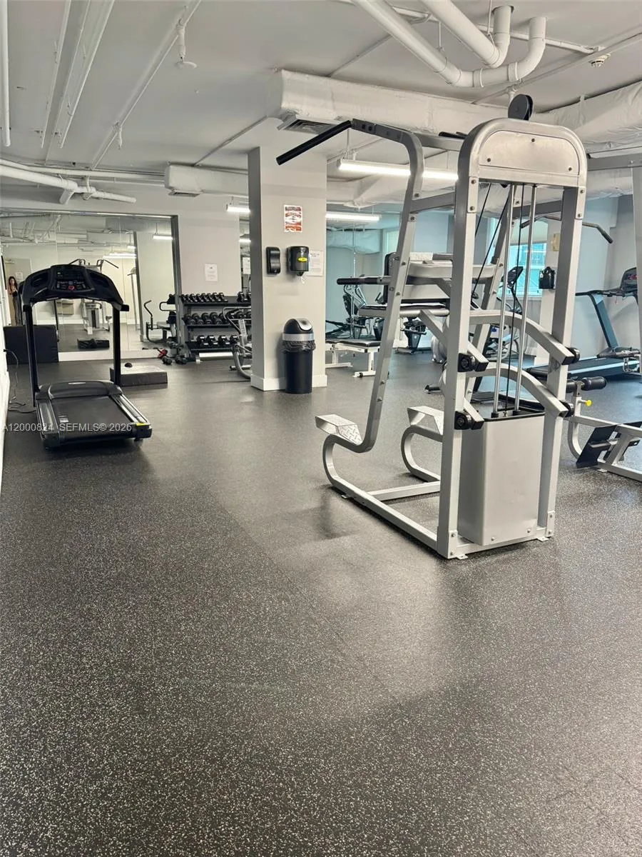 140 S Dixie Hwy 513, Hollywood, Florida 33020, Hollywood, Florida 33020, 2 Bedrooms Bedrooms, ,2 BathroomsBathrooms,Residential,For Sale,140 S Dixie Hwy 513, Hollywood, Florida 33020,A12000824