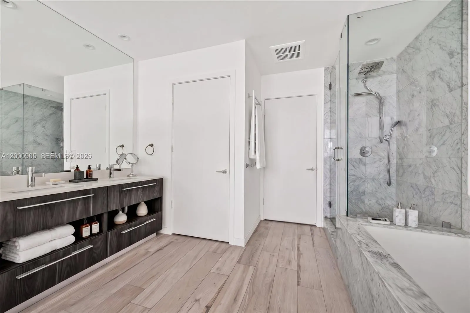 480 Ne 31st St 1501, Miami, Florida 33137, Miami, Florida 33137, 4 Bedrooms Bedrooms, ,4 BathroomsBathrooms,Residential,For Sale,480 Ne 31st St 1501, Miami, Florida 33137,A12000905