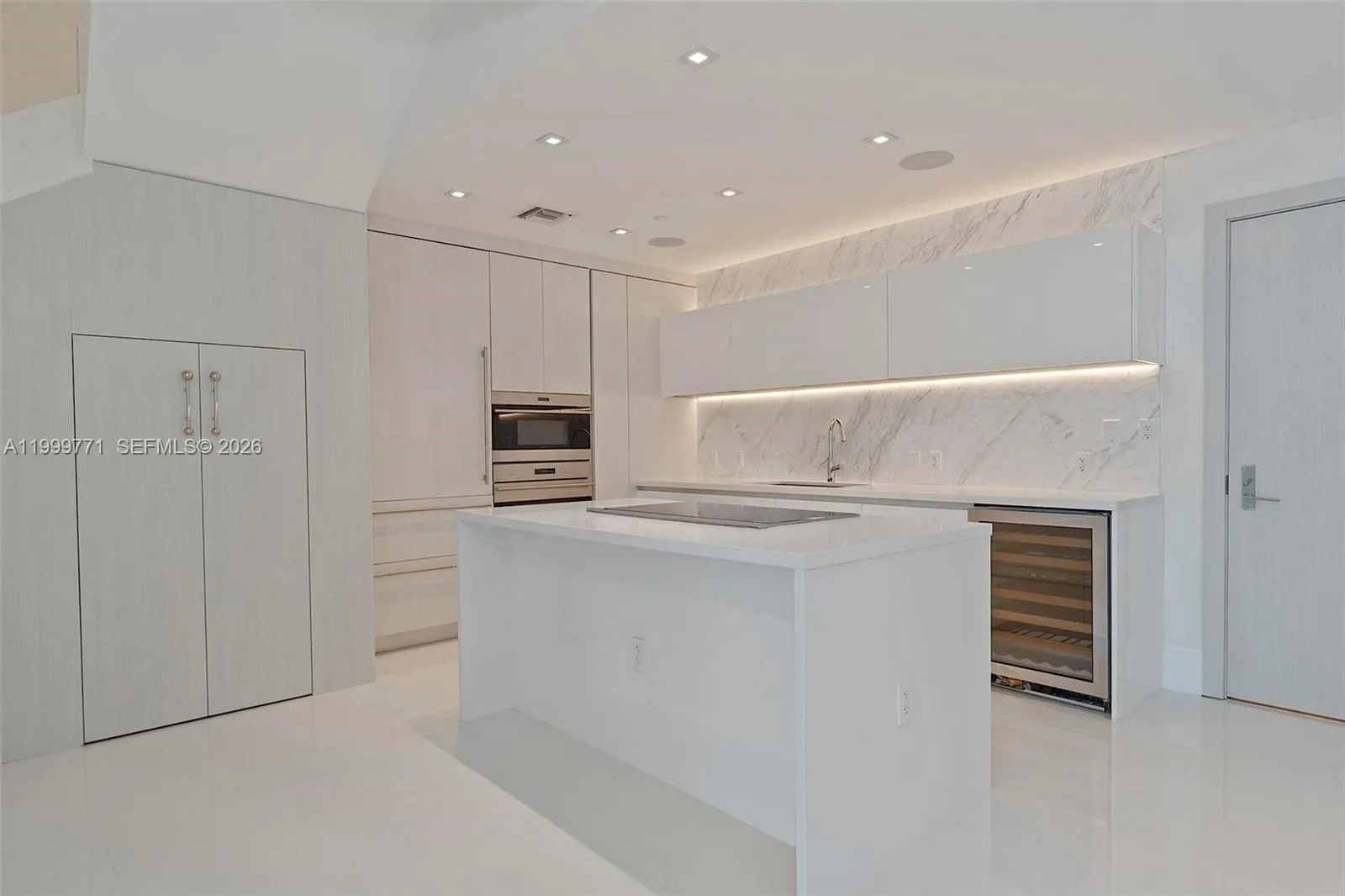 701 N Fort Lauderdale Beach Blvd Th3, Fort Lauderd, Fort Lauderdale, Florida 33304, 2 Bedrooms Bedrooms, ,4 BathroomsBathrooms,Residential,For Sale,701 N Fort Lauderdale Beach Blvd Th3, Fort Lauderd,A11999771