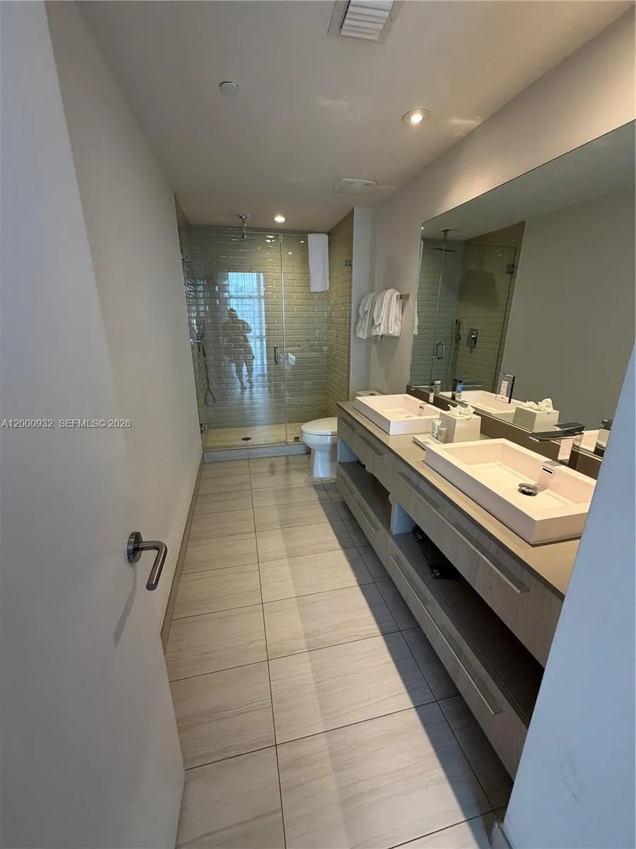 4010 S Ocean Dr R804, Hollywood, Florida 33019, Hollywood, Florida 33019, 3 Bedrooms Bedrooms, ,2 BathroomsBathrooms,Residential,For Sale,4010 S Ocean Dr R804, Hollywood, Florida 33019,A12000932